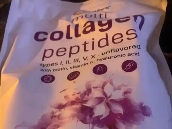 Primer plano de la bolsa de Multicollagen Peptides